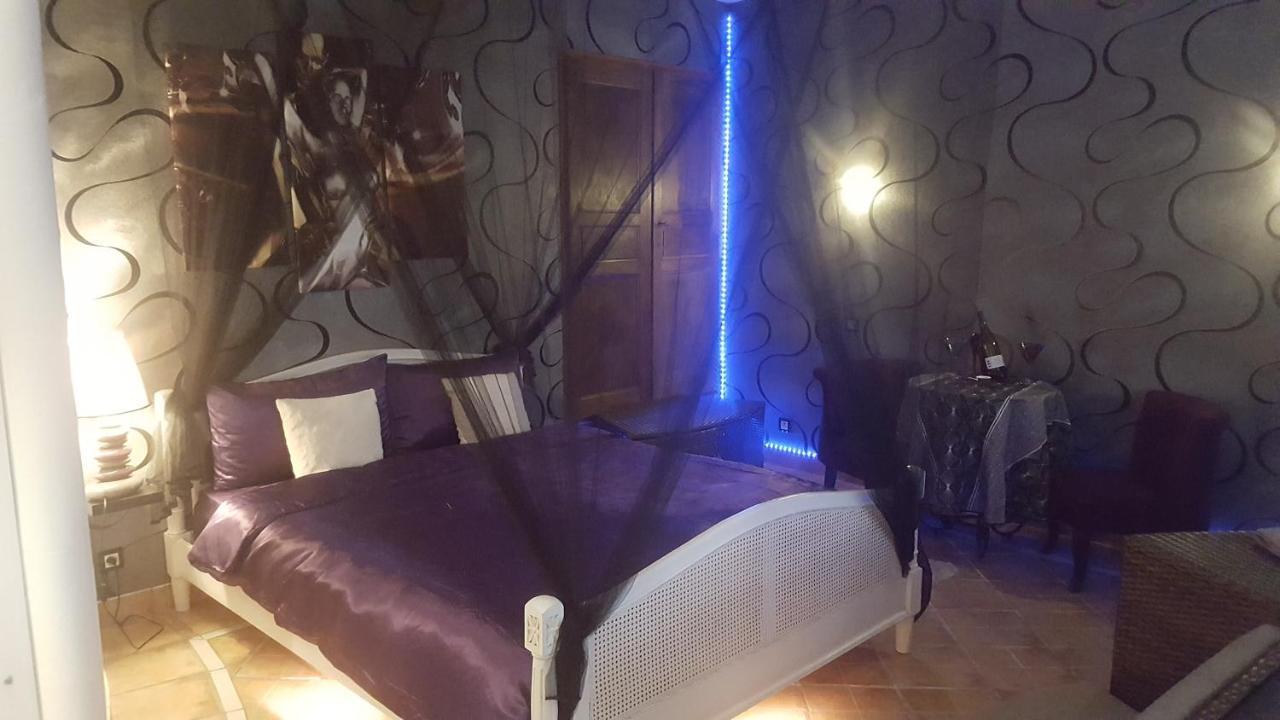 Maison du 18é de charme au calme Idrac-Respailles Esterno foto