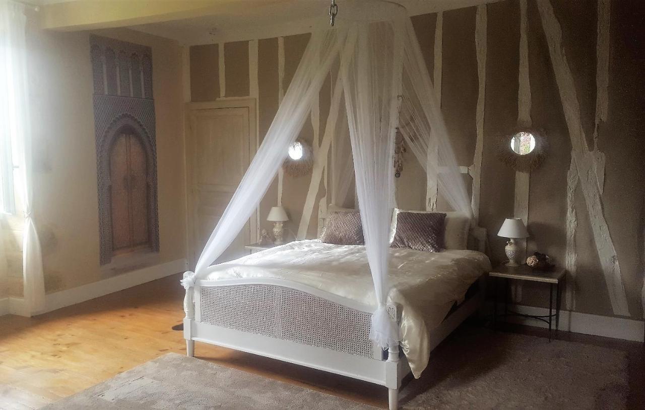 Maison du 18é de charme au calme Idrac-Respailles Esterno foto
