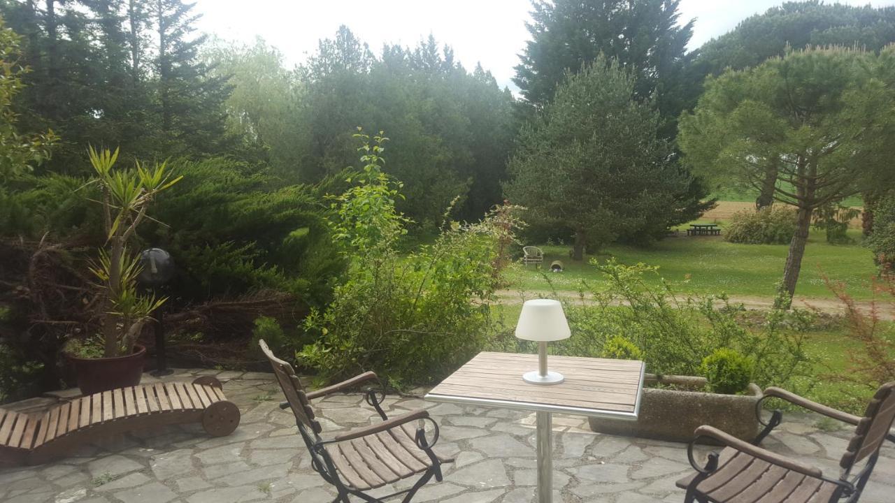 Maison du 18é de charme au calme Idrac-Respailles Esterno foto